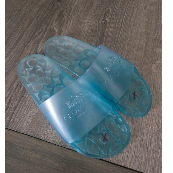 Coach Ulyssa Clear Blue Pool Slides  size 9 - Picture 6 of 6